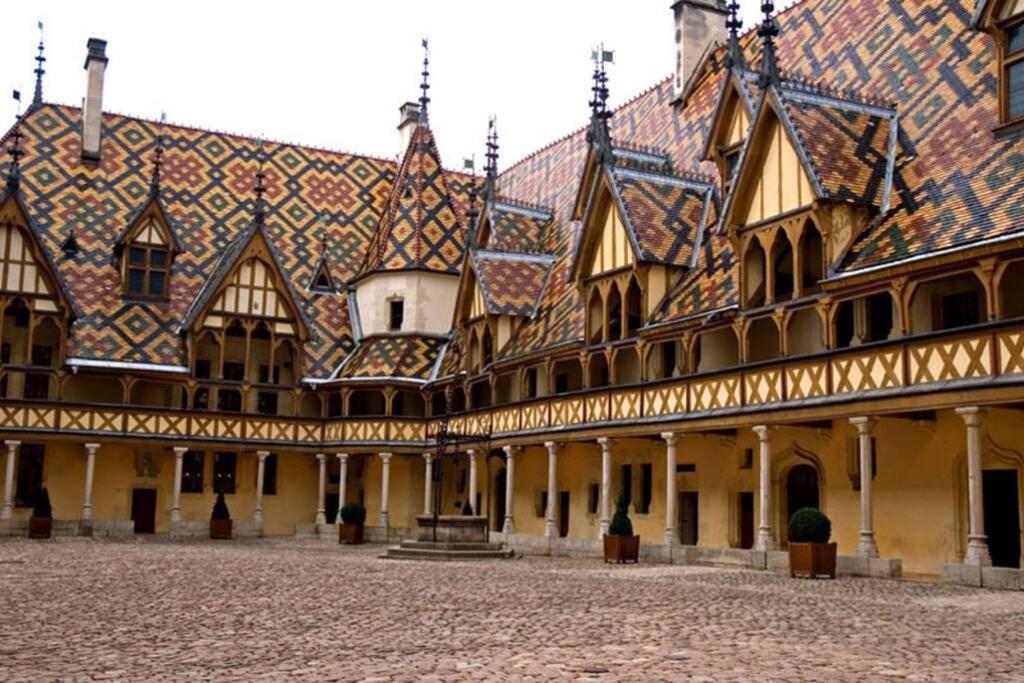 La Petite Cour Lejlighed Beaune  Eksteriør billede